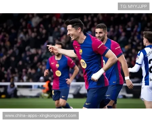 加维中路逼抢不断成功,巴塞罗那节奏压制效果明显 加维中路逼抢不断成功,巴塞罗那节奏压制效果明显