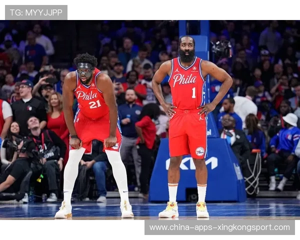 哈登终场前传球助攻，76人完成漂亮逆转