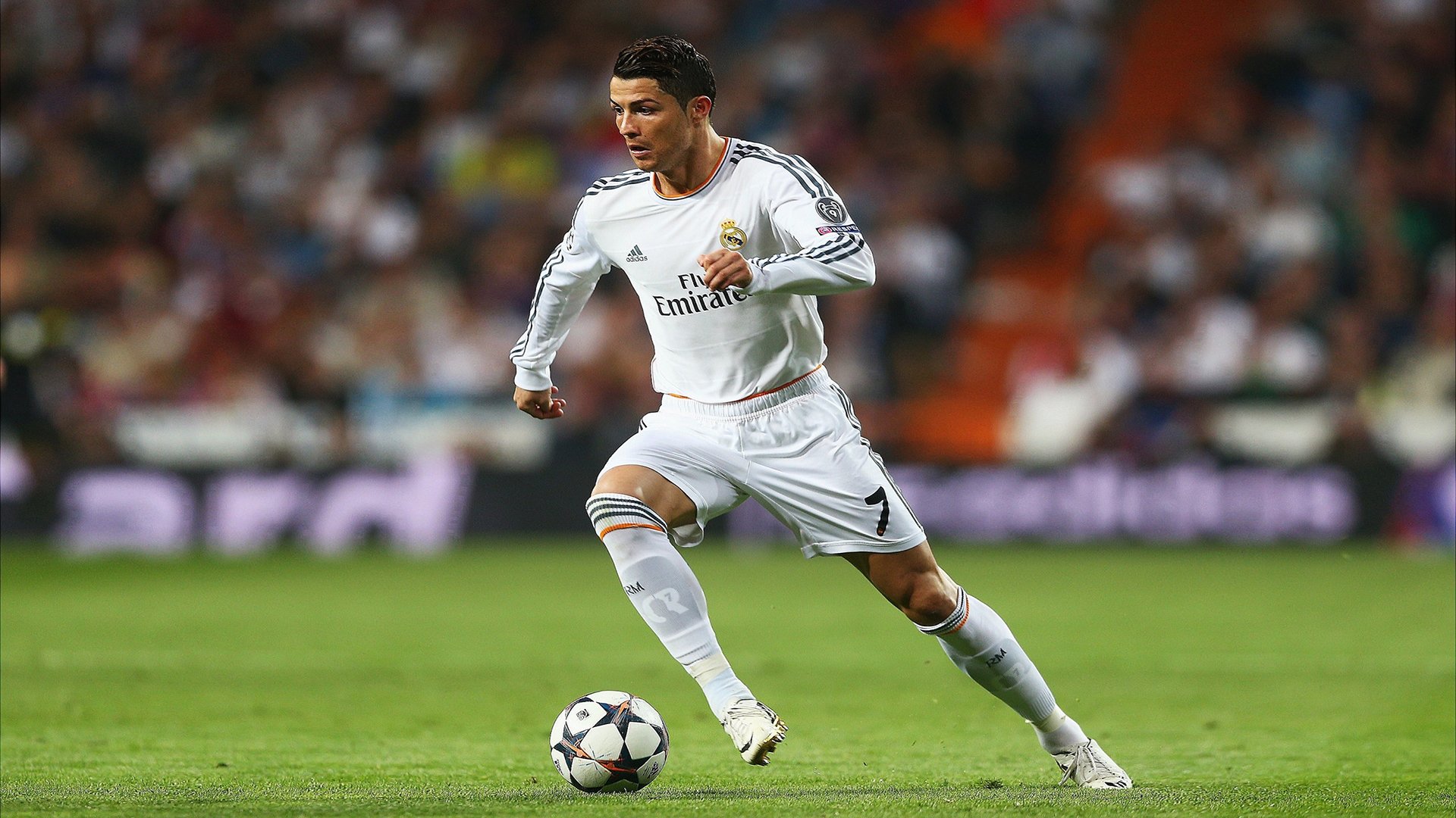 世界花式单板公益课堂扩展至乡镇：草根参与率上升，单板花样教学